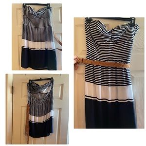 2B Bebe Strapless Navy/White Open Back Dress